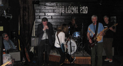 bob_leswalterleighchuck_l269_20120512.jpg